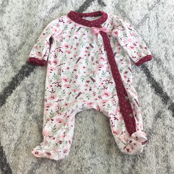 Other - ⚡️$4 FLASH SALE⚡️ Baby Sleeper Footie Pajama 0-3